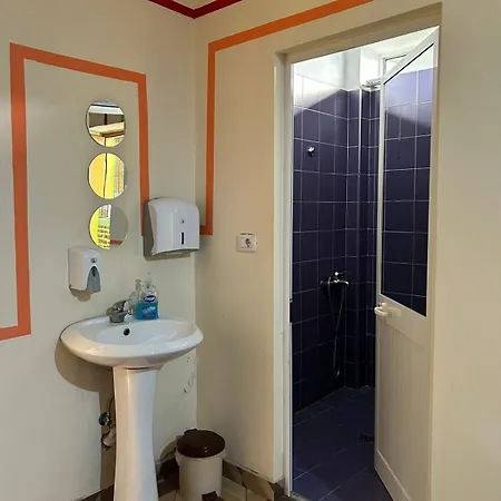 Vandrarhem The Secret Garden Tirana