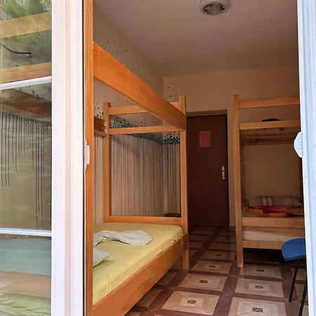 Hostel The Secret Garden *