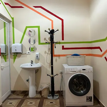 Hostel The Secret Garden Tirana